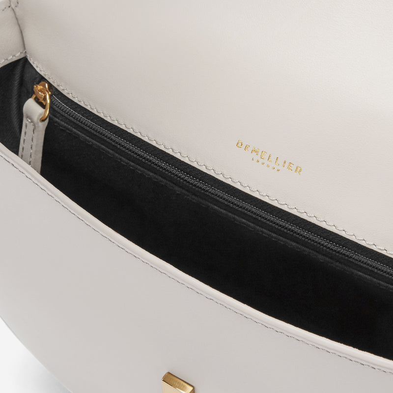 Demellier | The Tokyo Saddle | Off-White Smooth